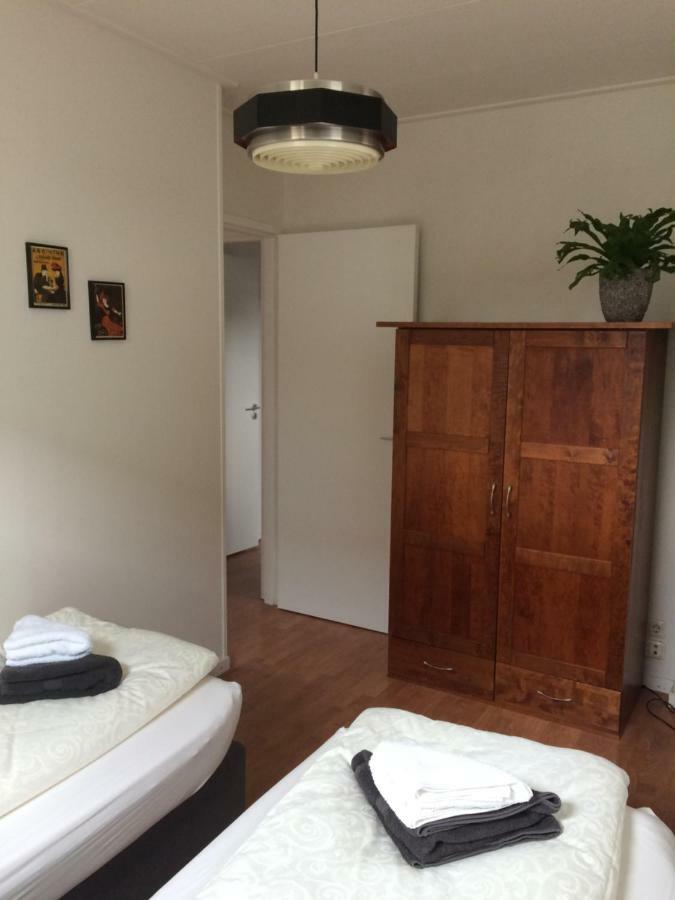 Gastenverblijf Door De Poort Tilburg Luaran gambar